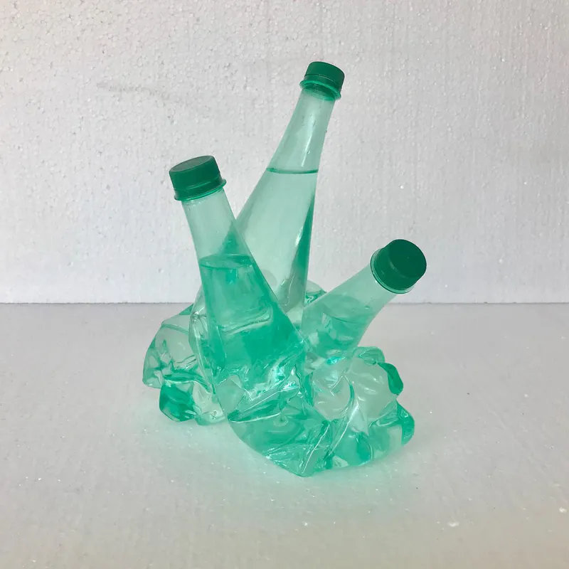 Les Bouteilles, Valérie Billet